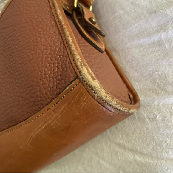 Vintage Dooney & Bourke All Weather Crossbody Handbag - Picture 5 of 6